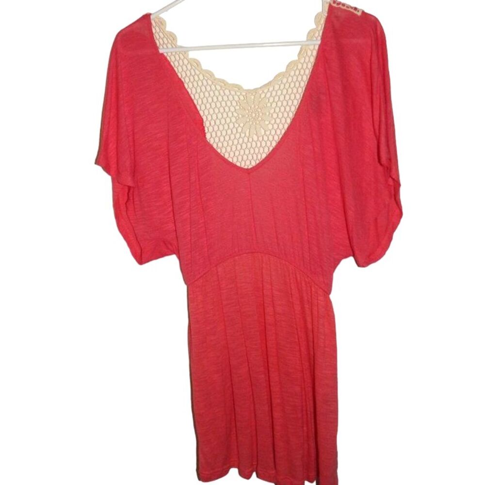 Rue21 Women’s Small Salmon Pink Crochet‑Back Top Flowy Short Sleeve Blouse